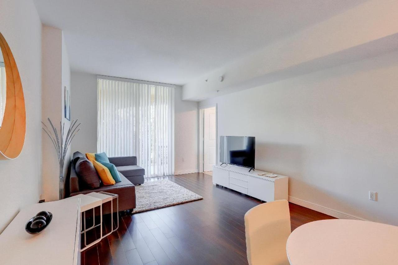 Apartment In Casa Costa Condo!Beach Pass Included 波因顿海滩 外观 照片